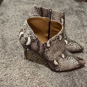 Jessica Simpson Snakeskin Pattern Ankle Booties